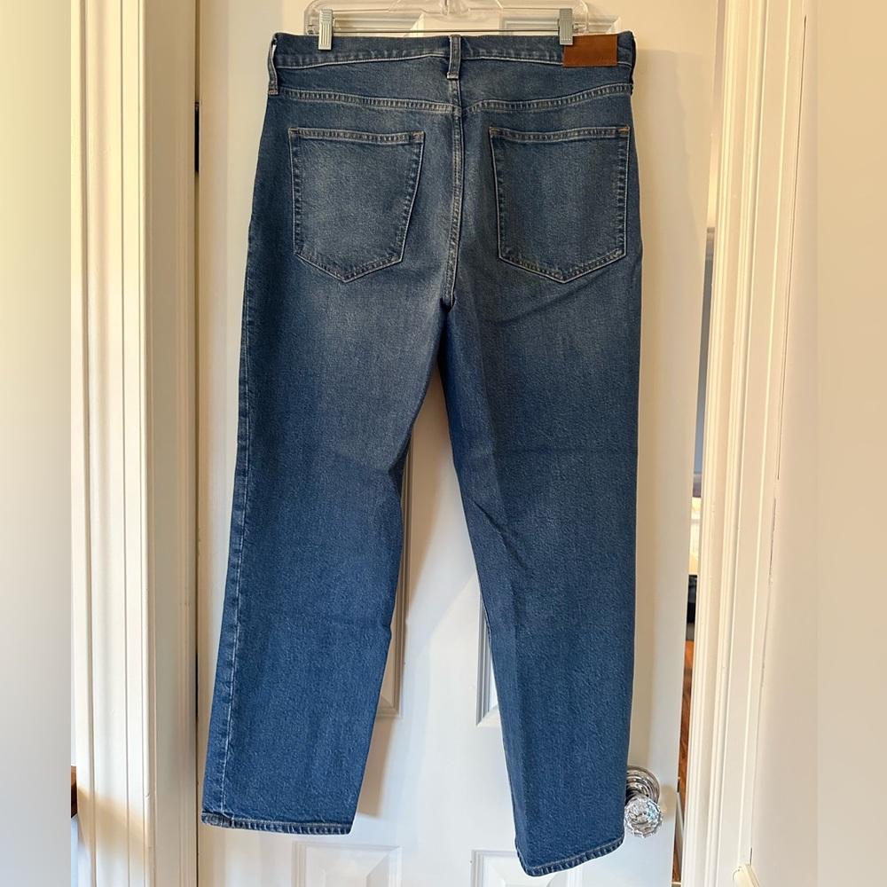 J. Crew Women’s High Rise Classic Straight Jeans - Picture 3 of 5